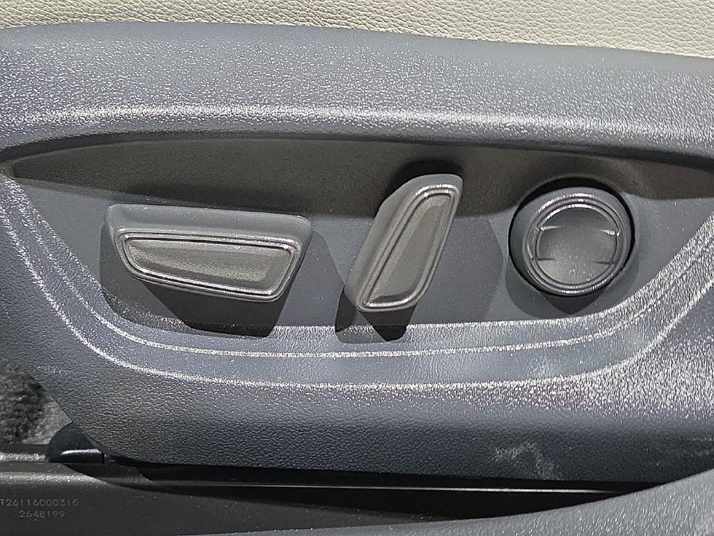 Certified 2026 Toyota Camry XLE FWD image 19