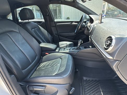 Used 2018 Audi A3 2.0T Premium FWD image 31