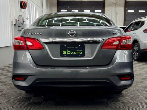 Used 2019 Nissan Sentra SV image 3