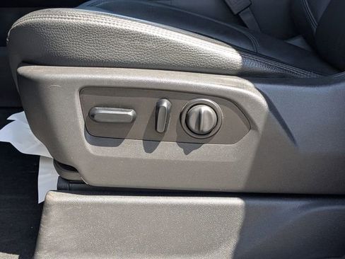 Used 2021 GMC Sierra 2500 Denali w/ Denali Ultimate Package image 19