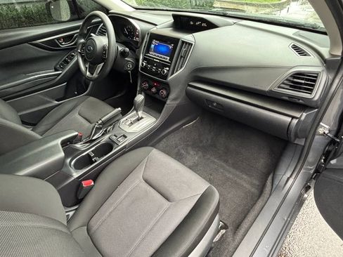 Used 2018 Subaru Impreza 2.0i Premium image 15
