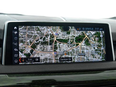 Used 2018 BMW X5 xDrive50i w/ Premium Package image 19