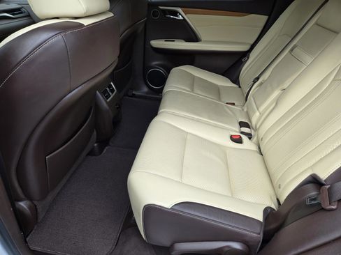 Used 2019 Lexus RX 450h AWD image 10