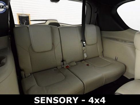 Used 2023 INFINITI QX80 Sensory image 23