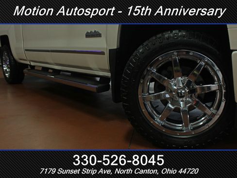 Used 2015 Chevrolet Silverado 1500 High Country image 51