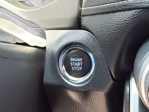 Certified 2025 Toyota RAV4 XLE AWD/4WD image 19