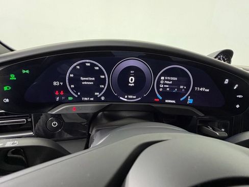 Certified 2026 Porsche Taycan RWD image 25