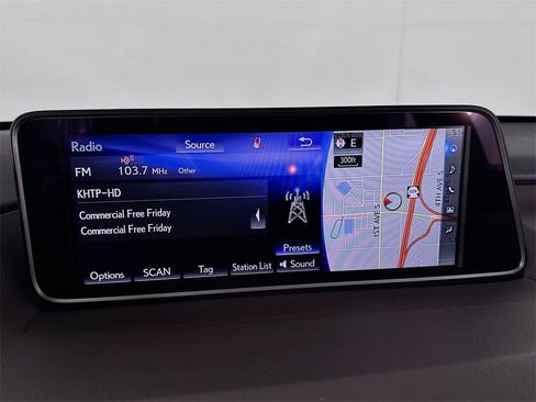 Used 2019 Lexus RX 450hL AWD image 46