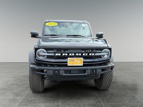 Used 2024 Ford Bronco Outer Banks AWD/4WD image 9