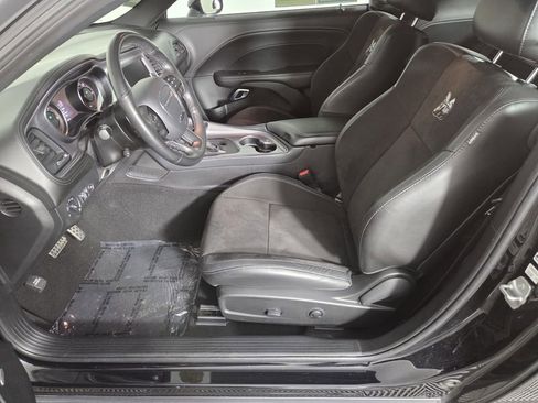 Certified 2023 Dodge Challenger R/T Scat Pack w/ Plus Package image 13