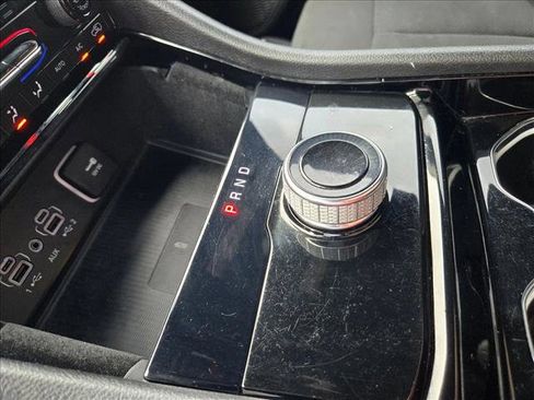 Used 2022 Jeep Grand Cherokee Altitude image 15