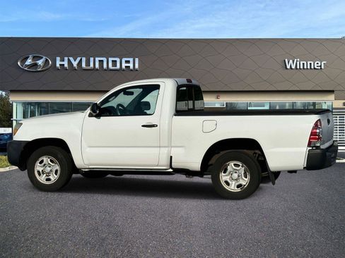 Used 2011 Toyota Tacoma 2WD Regular Cab image 2
