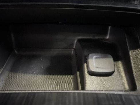Certified 2019 Chevrolet Impala LS FWD image 34