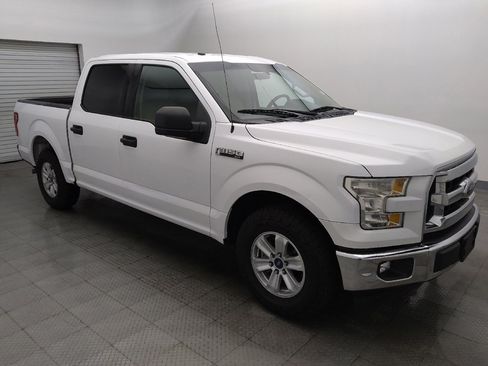 Used 2017 Ford F150 XLT RWD image 11