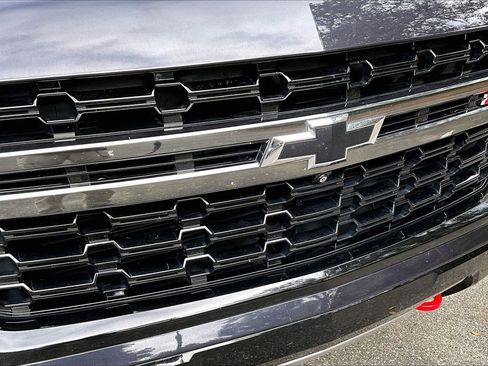 Used 2022 Chevrolet Tahoe Z71 w/ Luxury Package image 29