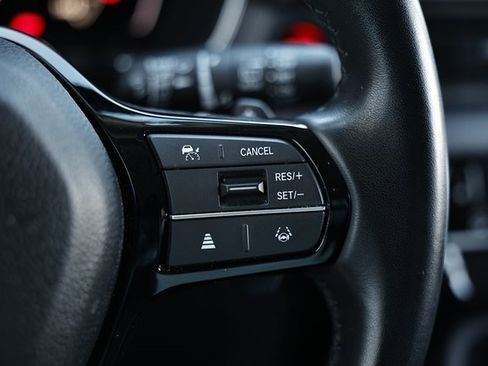 Used 2023 Honda Pilot EX-L image 34