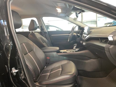 Used 2025 Nissan Altima 2.5 SR image 16