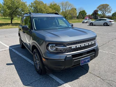 Used 2025 Ford Bronco Sport Big Bend AWD/4WD image 2