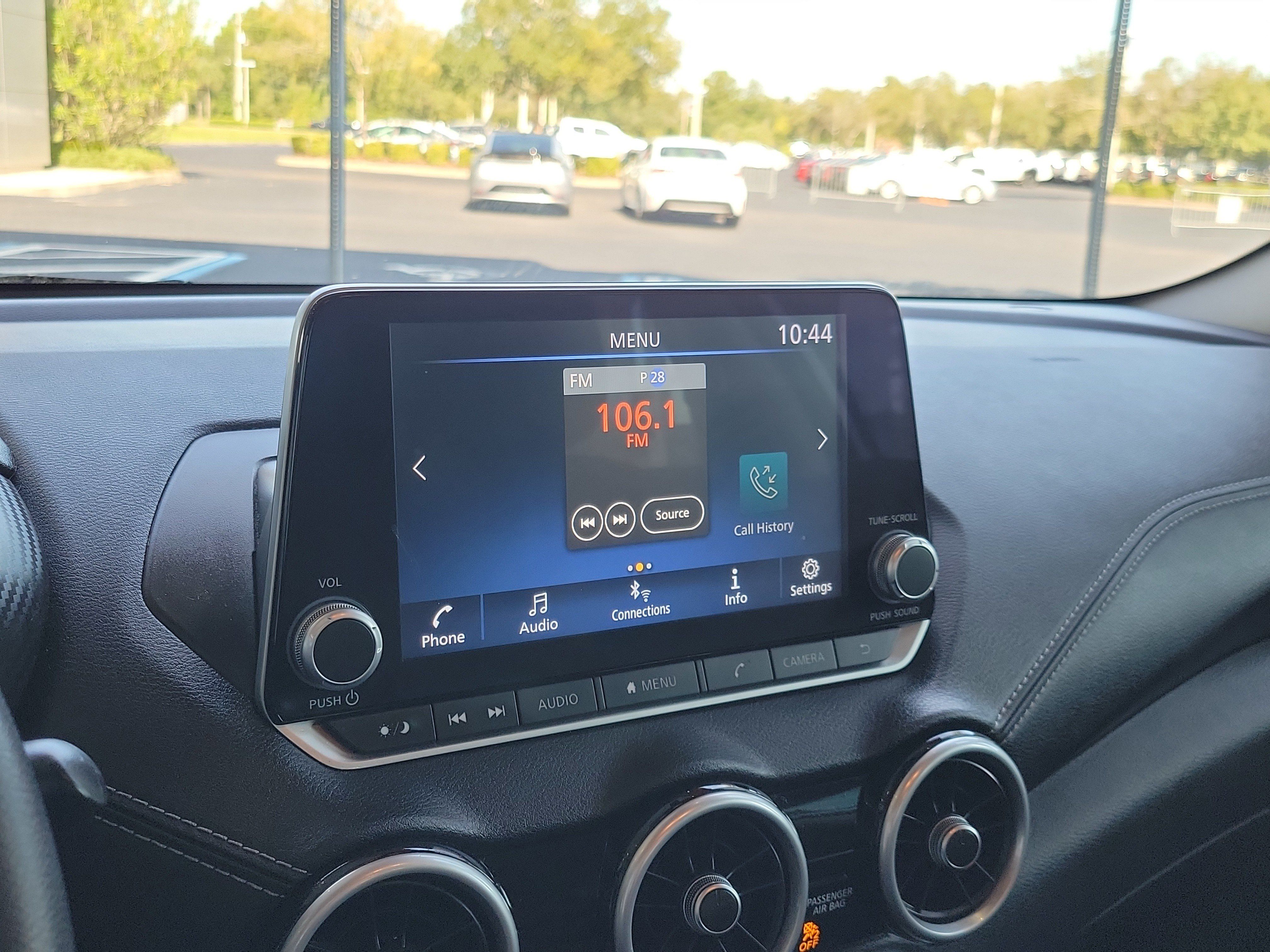 Used 2025 Nissan Sentra SV FWD image 21