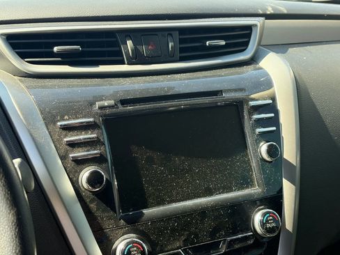 Certified 2020 Nissan Murano SV w/ Cargo Package image 15