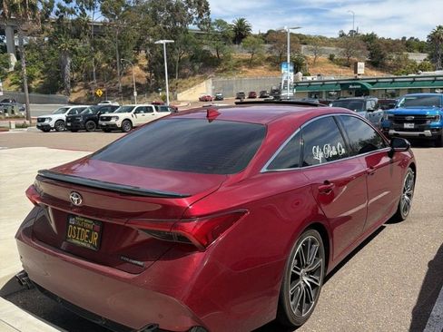 Used 2019 Toyota Avalon Touring w/ Advanced Safety Package image 4