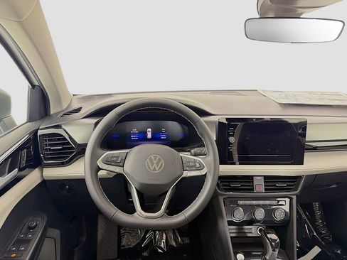 New 2026 Volkswagen Taos S AWD/4WD image 22