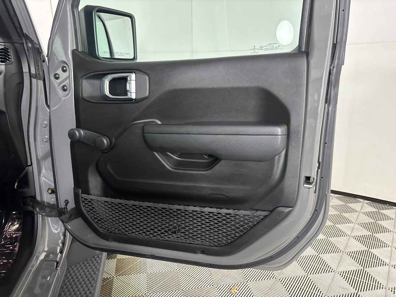 Used 2021 Jeep Wrangler Sport AWD/4WD image 23