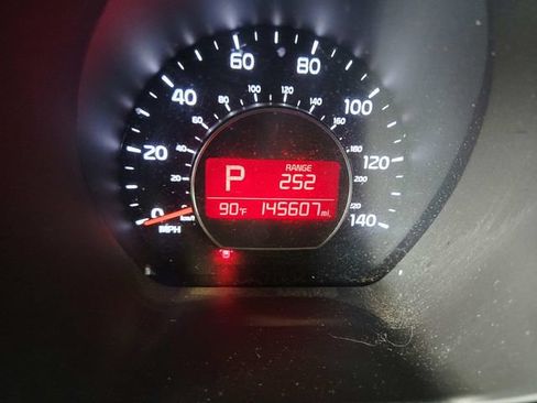 Used 2019 Kia Soul + FWD image 19