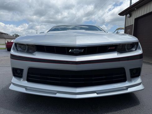 Used 2015 Chevrolet Camaro SS w/ Commemorative Special Edition image 12