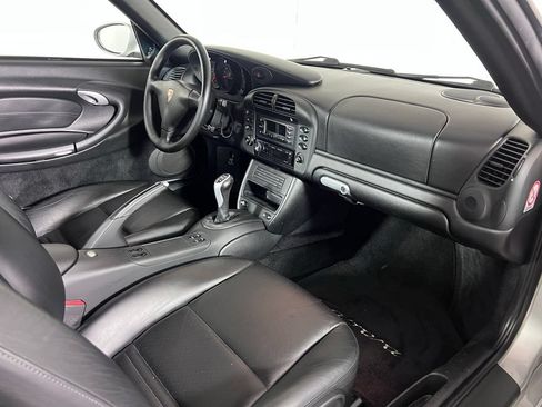 Used 2003 Porsche 911 Carrera RWD image 21