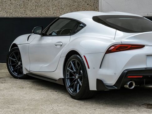 Used 2023 Toyota Supra Premium RWD image 12