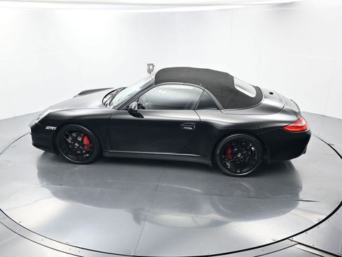 Used 2011 Porsche 911 Carrera 4S image 33