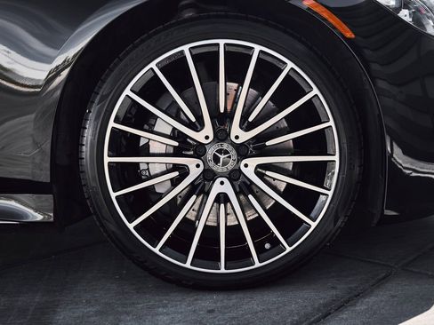 Used 2023 Mercedes-Benz S 580 4MATIC Sedan image 20