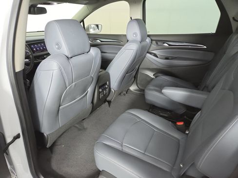 Used 2020 Buick Enclave Essence w/ Sound and Sites Package FWD image 21