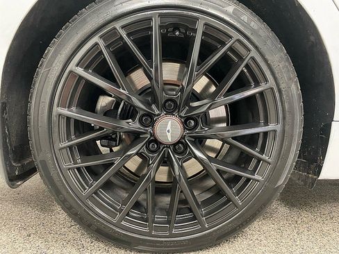 Used 2018 Genesis G80 3.3T Sport image 25