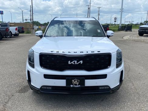 Used 2022 Kia Telluride SX w/ SX Prestige Package AWD/4WD image 9