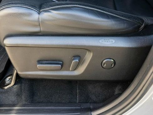 Used 2020 Toyota Tundra Limited w/ Limited Premium Package image 28