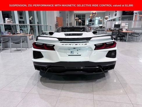 Used 2023 Chevrolet Corvette Stingray w/ Z51 Performance Package image 4