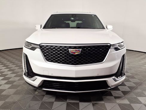 Certified 2024 Cadillac XT6 Luxury FWD image 2