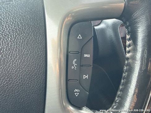 Used 2012 GMC Yukon Denali AWD/4WD image 21