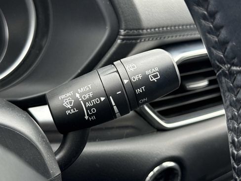 Used 2020 MAZDA CX-5 Touring image 16