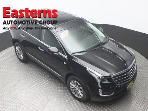 Used 2019 Cadillac XT5 Luxury image 3