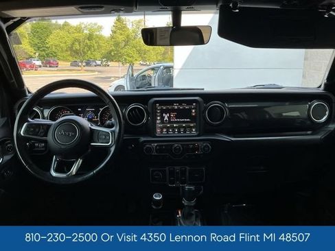 Used 2020 Jeep Wrangler Unlimited Sahara AWD/4WD image 2