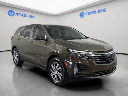 Used 2023 Chevrolet Equinox LT FWD image 13