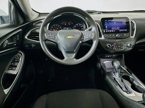 Used 2023 Chevrolet Malibu LT image 21