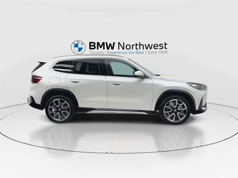 New 2026 BMW X1 xDrive28i w/ Convenience Package AWD/4WD image 5