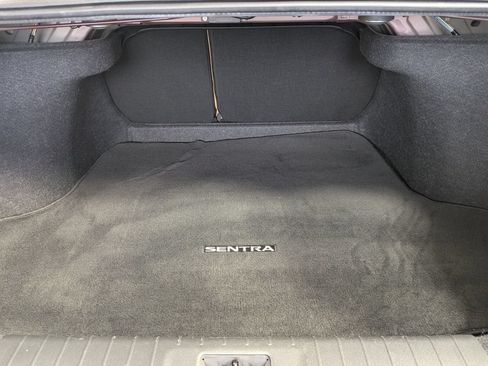 Used 2021 Nissan Sentra SV w/ SV Premium Package FWD image 25