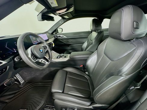 New 2026 BMW 430i xDrive Coupe w/ M Sport Package AWD/4WD image 32