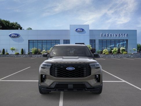 New 2026 Ford Explorer ST-Line w/ ST-Line Street Pack AWD/4WD image 6