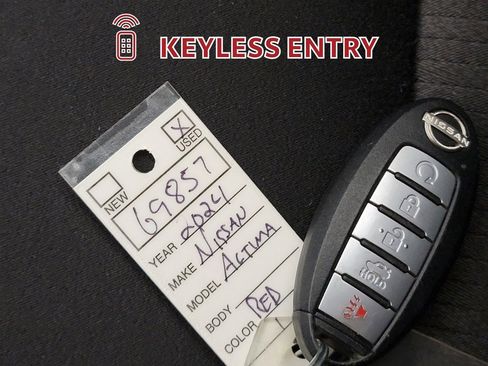 Used 2024 Nissan Altima 2.5 SV FWD image 28